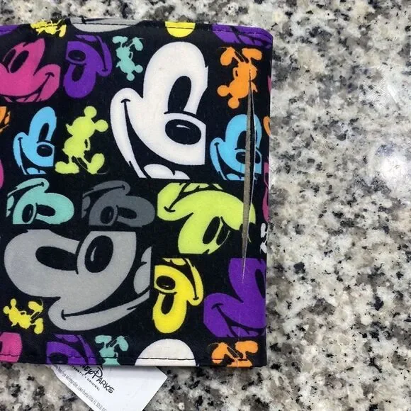 Disney Mickey Mouse Wallet - Picture 6 of 6